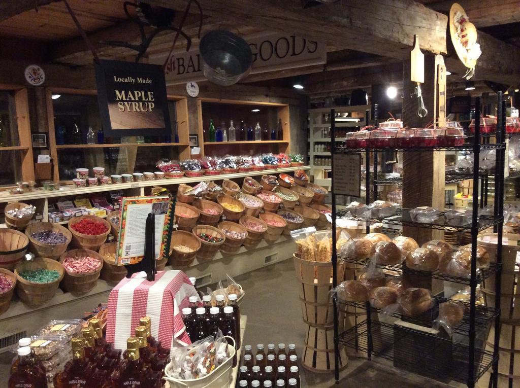 Countryside Inn Nappanee エクステリア 写真